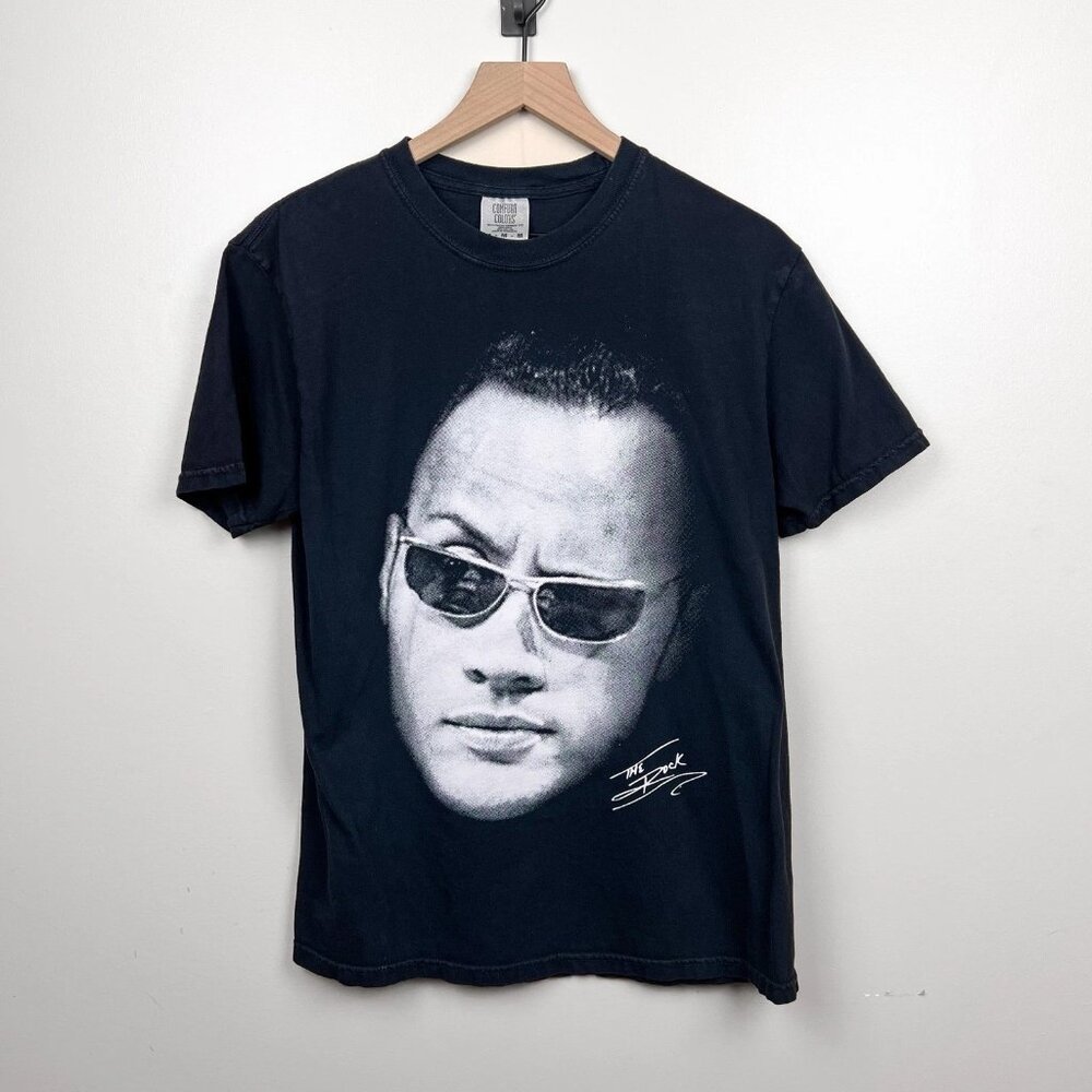 Dwayne "The Rock" Johnson WWF Bootleg T-Shirt | M